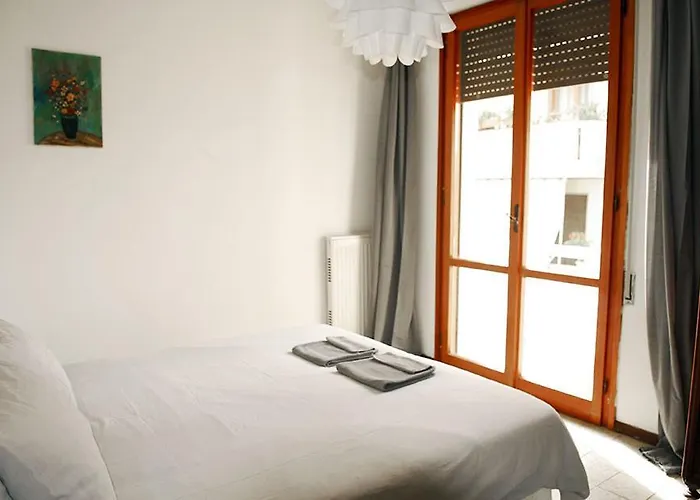 Seaside Private Parking And Air Con Apartament *